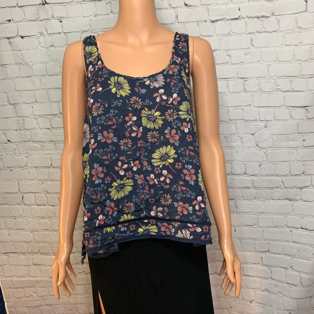 Melrose and market Floral Sleeveless Tank top blouse size small boho